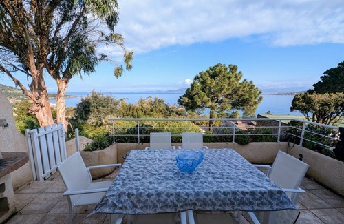 Verghia Apartment | 90 m² Apartment ∙ 3 bedrooms ∙ 6 guests