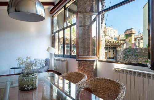 Barri Vell Apartment | 90 m² Apartment ∙ 2 bedrooms ∙ 4 guests