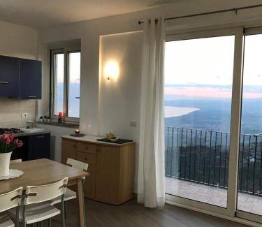 Castelmola Apartment | 90 m² Apartment ∙ 2 bedrooms ∙ 6 guests