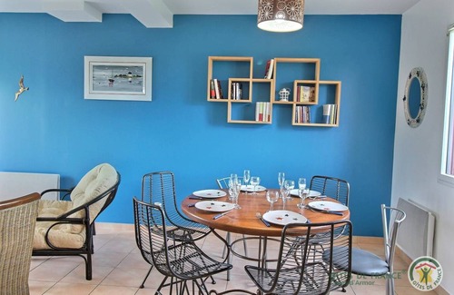 Pleubian House | 90 m² Gîte ∙ 3 bedrooms ∙ 6 guests