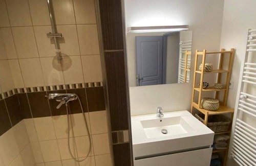 Beze House | 90 m² House ∙ 2 bedrooms ∙ 4 guests
