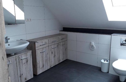 Donzdorf Apartment | 90 m² Serviced apartment ∙ 3 bedrooms ∙ 6 guests