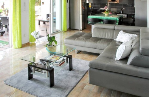 Le Tampon Villa | 90 m² Villa ∙ 2 bedrooms ∙ 4 guests