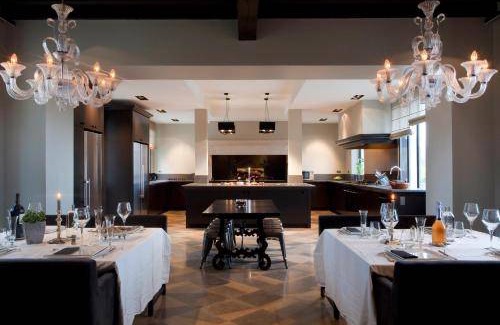 Carcassonne House | 900 m² House ∙ 11 bedrooms ∙ 27 guests