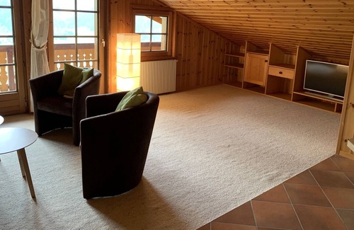 Ormont-Dessus Apartment | 90m2 penthouse apartment with games room, gym and sauna