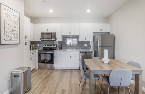 Townsite Apartment | 91 m² Apartment ∙ 2 bedrooms ∙ 4 guests