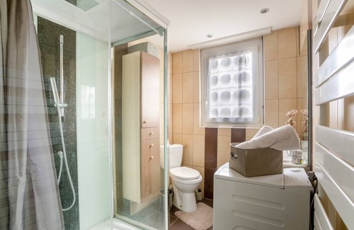 Lingolsheim Apartment | 91 m² Apartment ∙ 2 bedrooms ∙ 6 guests