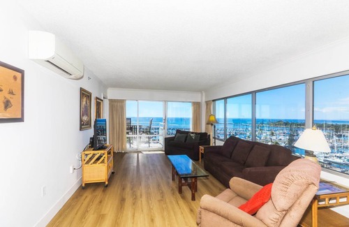 Waikiki Condo | 93 m² Condo ∙ 2 bedrooms ∙ 6 guests