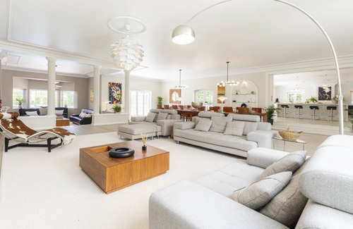Cascais Villa | 942 m² Villa ∙ 8 bedrooms ∙ 16 guests