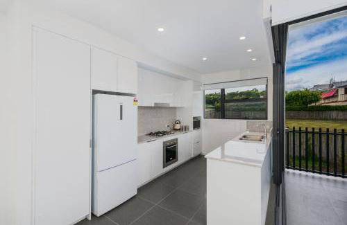Bulimba Apartment | 95 m² Apartment ∙ 2 bedrooms ∙ 4 guests