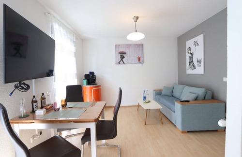 Kelsterbach Apartment | 95 m² Apartment ∙ 2 bedrooms ∙ 3 guests