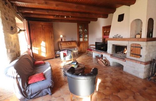 Riom-es-Montagnes Cottage | 95 m² Cottage ∙ 1 bedroom ∙ 4 guests