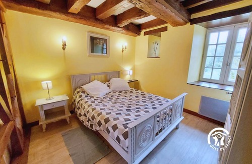 Saint-Mars-sur-la-Futaie Cottage | 95 m² Cabin ∙ 3 bedrooms ∙ 5 guests