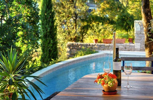 Rakalj House | 95 m² House ∙ 2 bedrooms ∙ 5 guests
