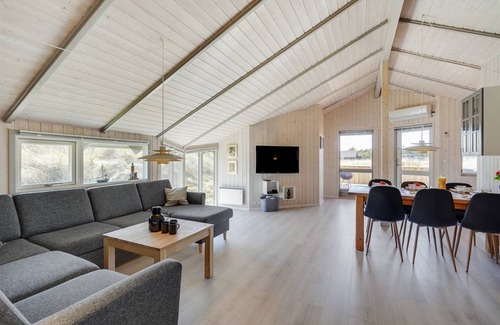 Haurvig House | 95 m² House ∙ 3 bedrooms ∙ 6 guests