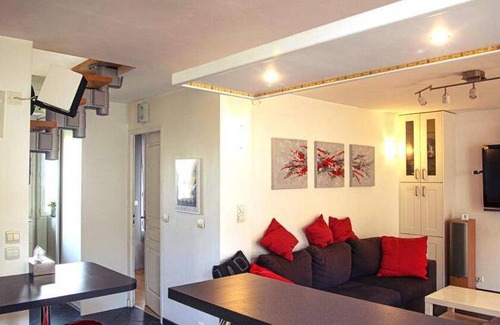 Longjumeau Villa | 95 m² Villa ∙ 4 bedrooms ∙ 10 guests
