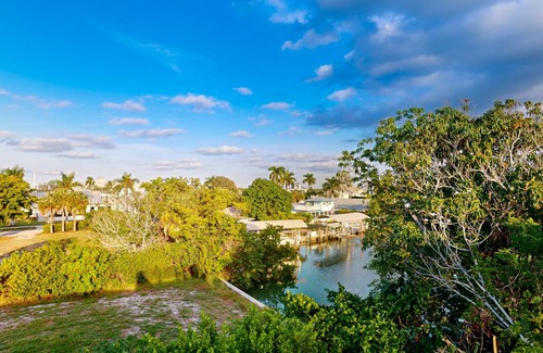 Isles of Capri Condo | 97 m² Condo ∙ 2 bedrooms ∙ 4 guests