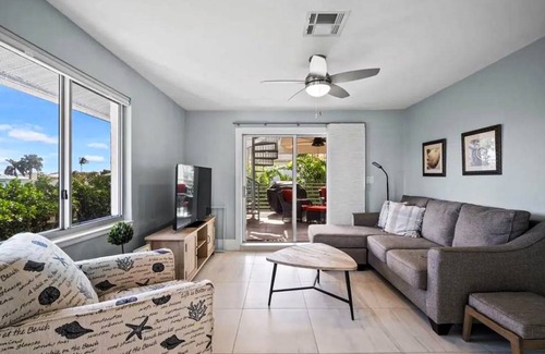 Isles of Capri Condo | 97 m² Condo ∙ 2 bedrooms ∙ 4 guests