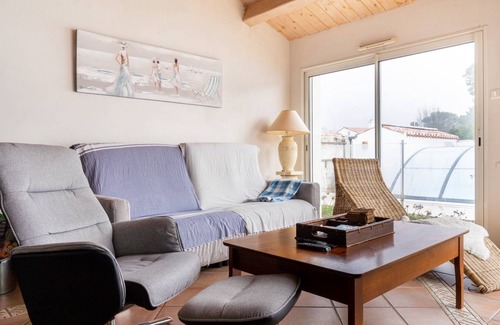 L'Epine House | 97 m² House ∙ 3 bedrooms ∙ 6 guests