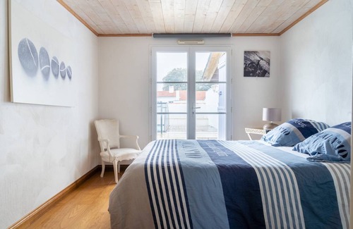 L'Epine House | 97 m² House ∙ 3 bedrooms ∙ 6 guests