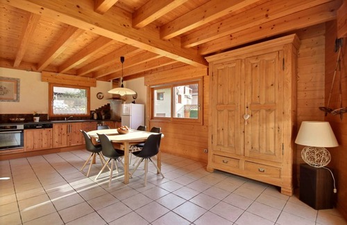 Le Biot Ski Chalet | 98 m² Chalet ∙ 3 bedrooms ∙ 8 guests