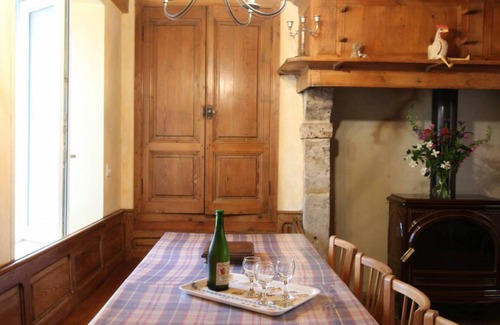 Montaigu-la-Brisette Cottage | 98 m² Cabin ∙ 2 bedrooms ∙ 4 guests