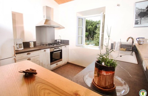 Grignan House | 98 m² Gîte ∙ 3 bedrooms ∙ 6 guests
