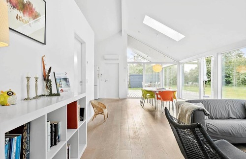 Melby House | 98 m² House ∙ 3 bedrooms ∙ 6 guests