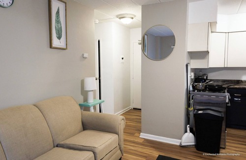 Whittier Apartment | A 1-bedroom long term stay W/Discounted Rental Car in vibrant Minneapolis