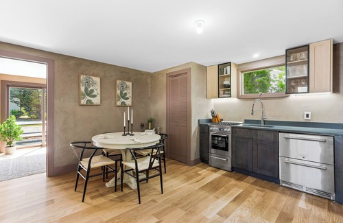 Greenwood Lake Apartment | A 1-bedroom suite in beautiful Greenwood Lake