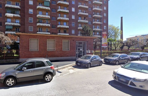 Bicocca House | A 15 Minuti Dalla Stazione Centrale Camera Singola con Letto Matrimoniale