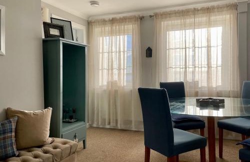 Airth Apartment | A 2 Bedroom flat in Culross home of Outlander