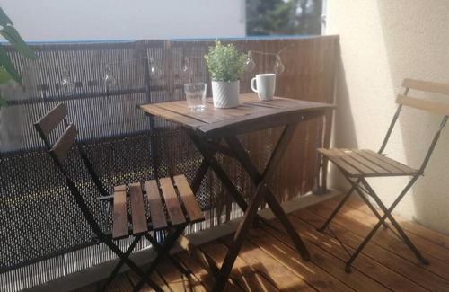Saint-Martin de Brehal Apartment | A 50 m de la plage, appartement de 35 m2 : Les pieds salés