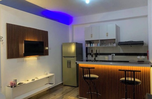 La Caleta Apartment | A 7 MINUTOS del Aeropuerto Las Américas SDQ. Moderno y Compacto Apartamento.