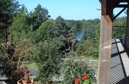 Beynat House | A balcony overlooking Lac de Miel