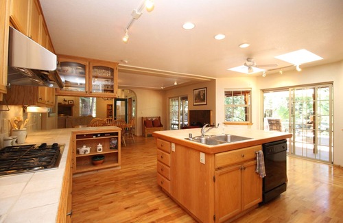 Camp Connell Cabin | A Beautiful, Dog Friendly, Mountain Getaway perfect for multiple families