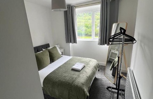 Treorchy House | A Beautiful Four Bedroom Home Located in the Heart of Treherbert