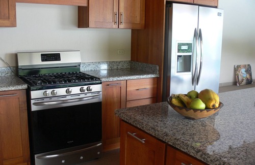 Pan de Azucar House | A beautiful house in secure community, great views, pool, close to town.n