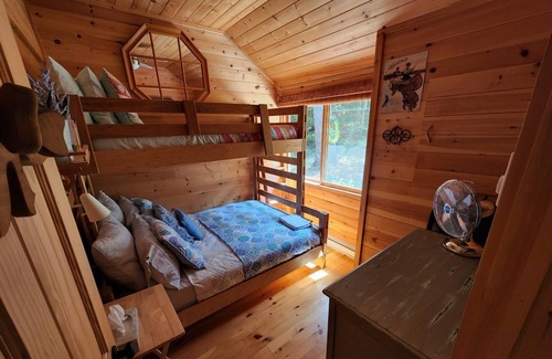 Georgian Bay Cottage | A Beautiful Place - Lake Cottage Family Retreat