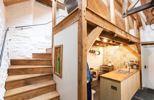 Cardigan House | A beautiful rare find with beautiful walks.