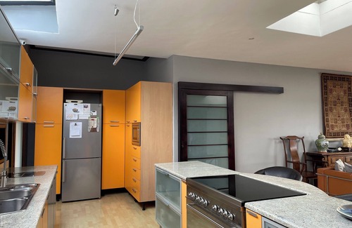 Greater Johannesburg Metropolitan Area House | A beautiful spacious tranquil house to rejuvenate in the heart of Northcliff.