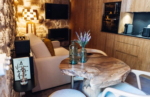 Sortelha Apartment | a beautiful studio apartment of 31 m2