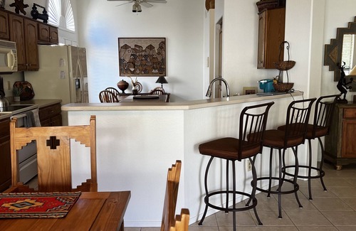 Saddlebrooke House | A beautifully appointed, one level southwest style home Saddlebrooke Arizonan