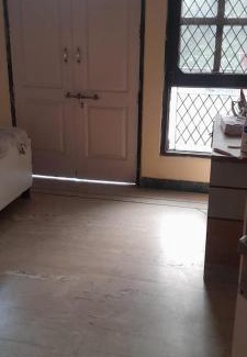 Indirapuram Apartment | A BEAUTIYFUL HOUSE WITH A BIG BALCONY AND FULL PRIVAcY