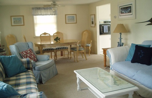 High Bar Harbor House | A Boaters Paradise in High Bar Harbor near Barnegat Inlet!