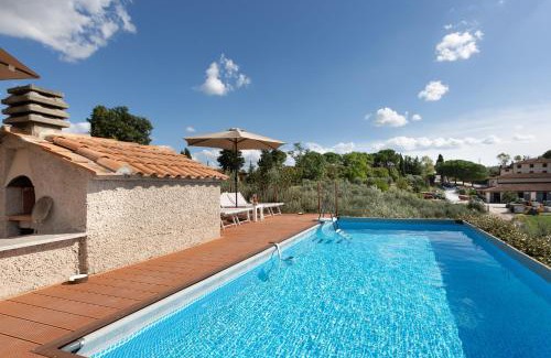 Gambassi Terme Villa | A Casa di Franca Villa con piscina