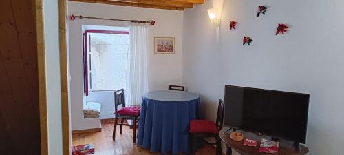 Nisa House | A Casinha do Arco, Porta da Vila