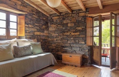 Lousa House | A chalet with stories to tell