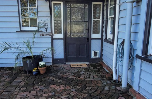 Solway House | A charming 4-bedroom home! Just steps away from cozy cafes and local shops.