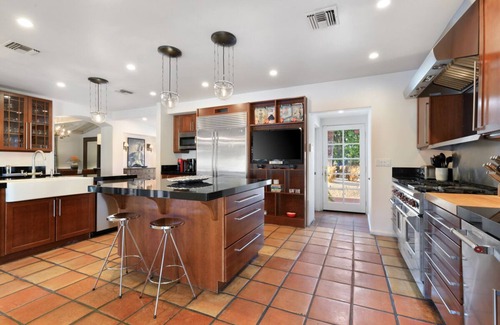 El Mirador House | A Chic Downtown Home with Private Pool and Hot Tub!